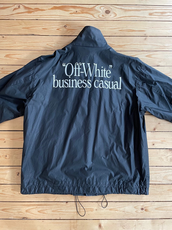Off-White Windbreaker „Business Casual“ Gr. M - Vinted