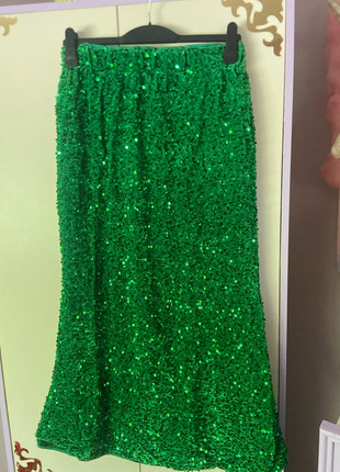Green Velvet Sequin Midaxi Skirt Size 20 Elastic Waist Enchanted Whimsical Vibes glam witch alt, brand: fir the dolls, condition: Very good, size: 4XL / 20, £22.50, £24.33 includes Buyer Protection