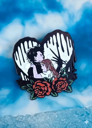Pins Edward aux mains d'argent Tim Burton goth rock punk witch alt y2k wicca pastel kawaii, marke: Witch, zustand: Neu, 5,00 €, 5,95 € beinhaltet Vinted-Käuferschutz Pro