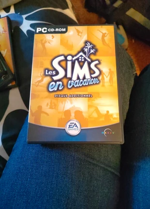 Les Sims en vacances, brand: The Sims, condition: New without tags, €4.00, €4.90 includes Buyer Protection