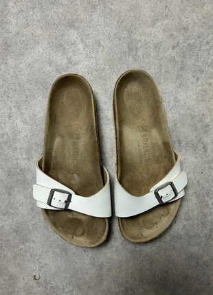 Sandales Birkenstock Madrid blanche 38, marca: Birkenstock, estado: Muito bom, tamanho: 38, €15.00, €16.45 inclui Proteção do Comprador