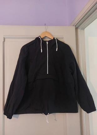 Zwarte jas van Zara, marque: Zara, état: Très bon état, taille: M / 38 / 10, 7,00 €, 8,05 € Protection acheteurs incluse