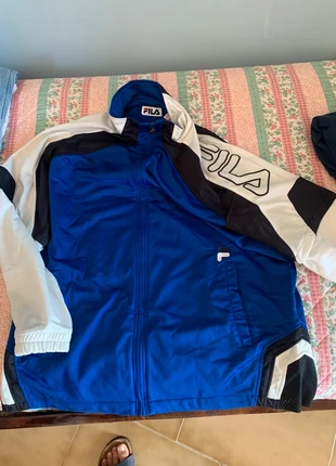 Sopra Tuta Fila Vintage taglia XL, marque: FILA, état: Très bon état, taille: XL, 15,00 €, 16,45 € Protection acheteurs incluse