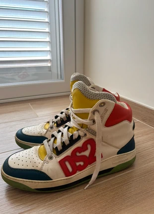 🔥 Sneakers Dsquared2 vintage 2015 - Multicolor High-Top - rare find! 🔥, marca: Dsquared2, estado: Muito bom, tamanho: 42,5, €85.00, €89.95 inclui Proteção do Comprador