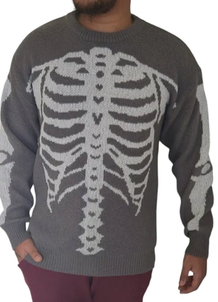 Pull Vintage squelette gris gris foncé Y2K Aesthetic, marca: Aesthetic, estado: Nuevo sin etiquetas, tamaño: M, 15,90 €, 17,40 € Protección al comprador incluida