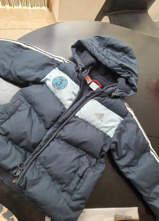 Giubotto adidas, marca: adidas, estado: Muito bom, tamanho: 18-24 meses / 86 cm, €10.00, €11.20 inclui Proteção do Comprador
