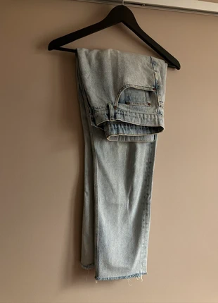 Jean Cheap Monday – Bleu clair – Taille M, merk: Cheap Monday, staat: Heel goed, maat: M, € 15,00, € 16,45 inclusief Kopersbescherming