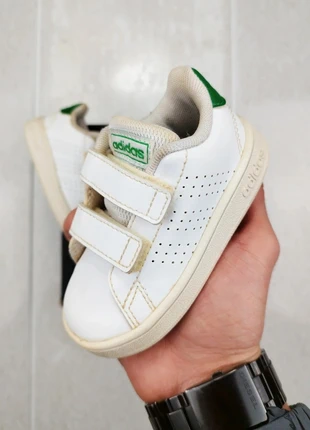 Baskets Sneackers Adidas Originals Enfants Blanc Vert Taille 20, marque: adidas, état: Très bon état, taille: 20, 15,00 €, 16,45 € Protection acheteurs (Pro) incluse