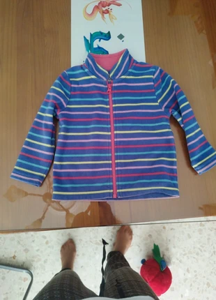 Polar niña , marca: Local, estado: Muy bueno, tamaño: 12-18 meses / 80 cm, 2,00 €, 2,80 € Protección al comprador incluida