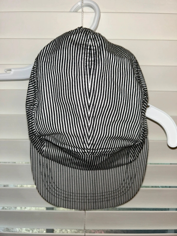 Men’s Striped Cap 1