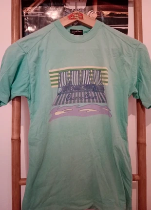 T-shirt Vintage Taille M en bon état , brand: Vintage, condition: Good, size: M, €15.00, €16.45 includes Buyer Protection