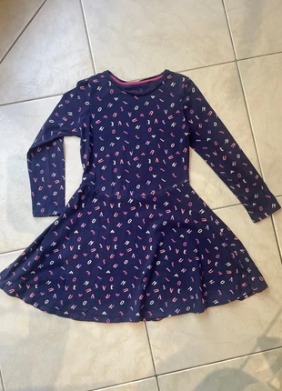 Robe motif love, marque: Cool Club, état: Très bon état, taille: 9 ans / 134 cm, 3,00 €, 3,85 € Protection acheteurs incluse