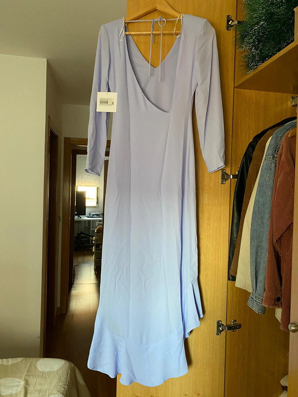 Vestido Lady Pipa lilás em segunda mão durante 110 EUR em Sant