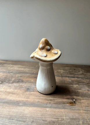 Mushroom statue fall decoration, brand: Primark, condizioni: Ottime, €3.00, €3.85 include la Protezione acquisti