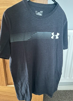 Men’s Under Armour Heatgear T-Shirt, brand: Under Armour, condition: Very good, size: S, £6.00, £7.00 includes Buyer Protection