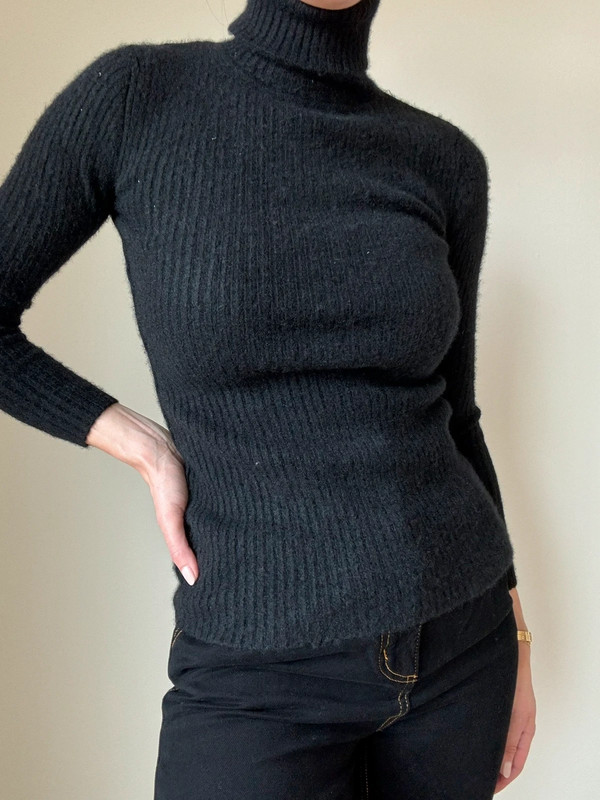 100% cashmere turtleneck 1