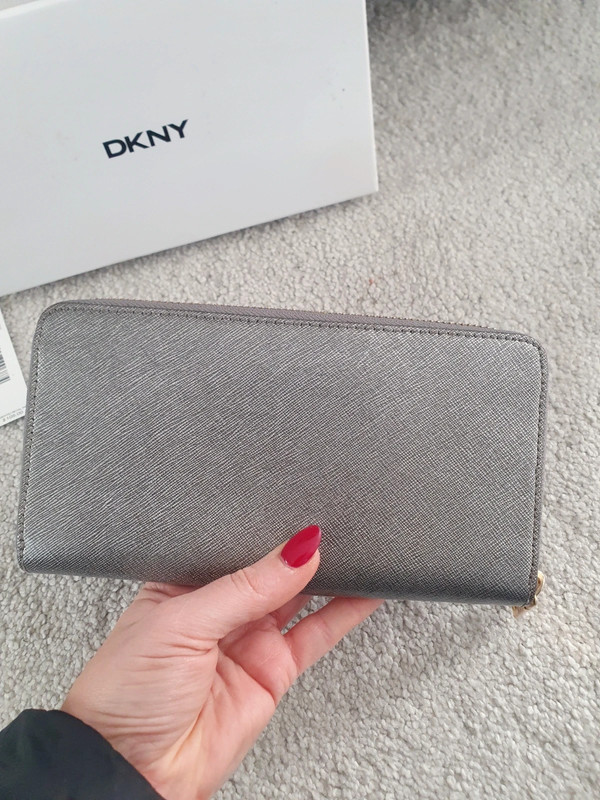 Dkny 2025 silver purse