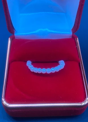 Anello con perline bianche, marque: Fashion, état: Neuf avec étiquette, taille: Ajustable, 2,00 €, 2,80 € Protection acheteurs incluse