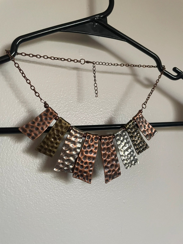 Bronze necklace 1