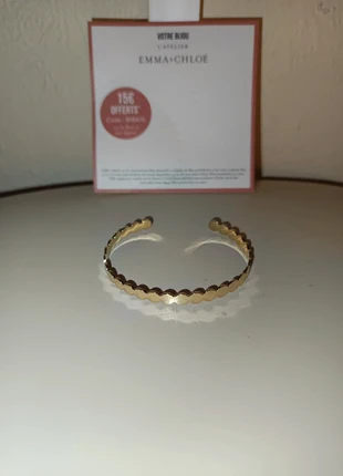 Jonc Gold de chez L'atelier Emma & Chloé, brand: l'atelier Emma & Chloé, condizioni: Nuovo senza cartellino, €5.00, €5.95 include la Protezione acquisti