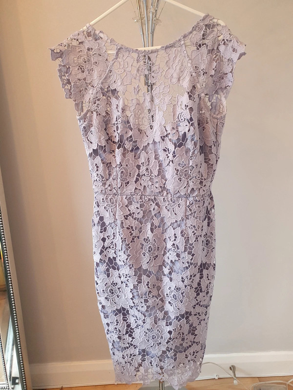 Paper dolls lace shirt dress shop