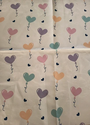 Tissu ballon cœur, marque: TISSU, état: Très bon état, 3,00 €, 3,85 € Protection acheteurs (Pro) incluse