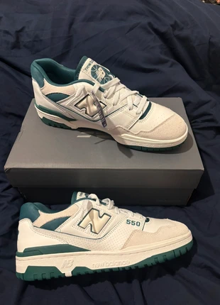 New Balance 550 blanche/verte, brand: New Balance, condition: New with tags, size: 44, €90.00, €95.20 includes Buyer Protection