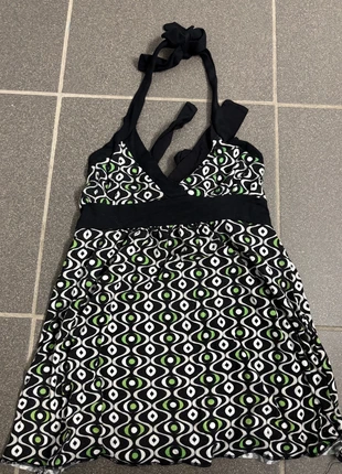 haltertop, staat: Heel goed, maat: XS / 34 / 6, € 6,00, € 7,00 inclusief Kopersbescherming