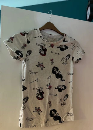 Disney princess top, brand: Disney, condition: Very good, size: S / 8, £3.00, £3.85 includes Buyer Protection