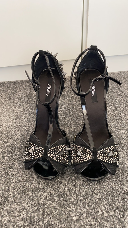 Womens Black High Heels size 5 Vinted