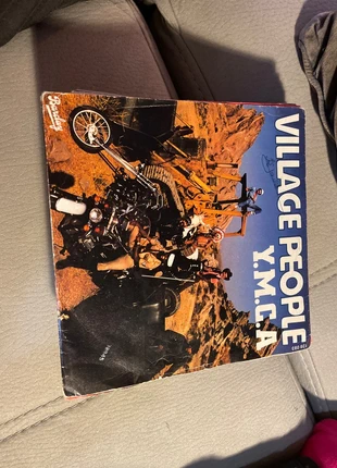 Vinyle 45t Village People, condition: Good, €2.00, €2.80 includes Buyer Protection