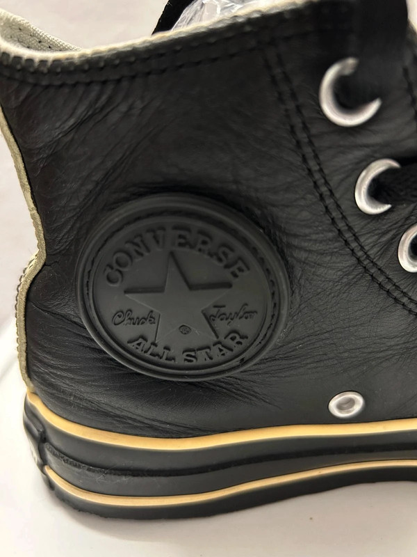 Converse Chuck Taylor in pelle nere 4