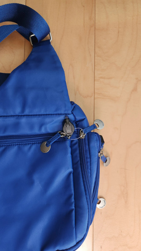 Travelon Blue Nylon Crossbody Travel Organizer Shoulder Pockets Expandable Bag 4