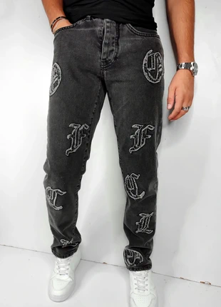 Jean straight noir broderie lettre cousu y2k Boohoo W28, marque: Boohoo, état: Très bon état, taille: XS, 15,00 €, 16,45 € Protection acheteurs (Pro) incluse