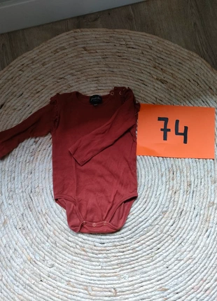 Mooie shirt/romper , merk: Just Be, staat: Heel goed, maat: 9-12 maanden / 74 cm, € 3,50, € 4,38 inclusief Kopersbescherming