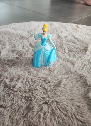 Figurine cendrillon, brand: Cendrillon, condition: Very good, size: 5 years / 110 cm, €1.00, €1.75 includes Buyer Protection