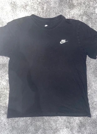 Teeshirt Nike noir homme Taille M, marke: Nike, zustand: Sehr gut, größe: M, 10,00 €, 11,20 € inklusive Vinted-Käuferschutz