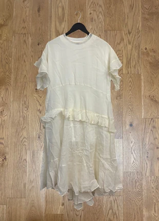 Robe Midi fine en lin Zimmermann bohème-chic beige crème - M 🤍, marque: Zimmermann, état: Très bon état, taille: M / 38 / 10, 120,00 €, 126,70 € Protection acheteurs incluse