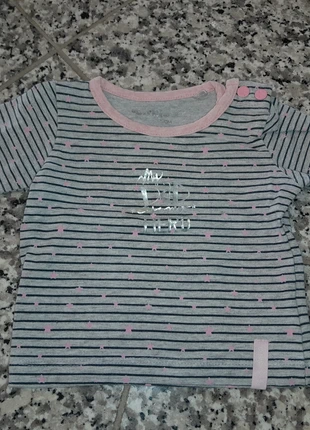 Shirtje van Dirkje, brand: Dirkje, condizioni: Ottime, taglia: Fino a 1 mese / 50 cm, €1.50, €2.28 include la Protezione acquisti