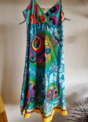 Robe Desigual , marke: Desigual, zustand: Sehr gut, größe: S / 36 / 8, 7,00 €, 8,05 € inklusive Vinted-Käuferschutz