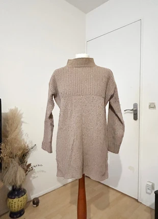 Robe Uniqlo pull en maille oversize beige taupe cocooning - Taille S, merk: Uniqlo, staat: Heel goed, maat: S / 36 / 8, € 40,00, € 42,70 inclusief Kopersbescherming