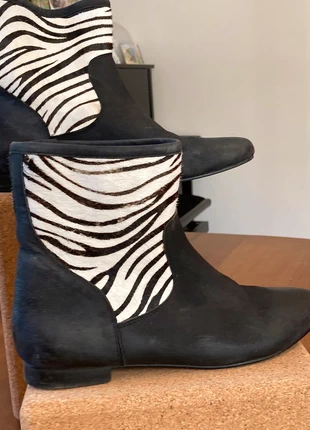Bottines en cuir, noir et peau "zèbre", brand: Ephemere, condition: Good, size: 37, €10.00, €11.20 includes Buyer Protection