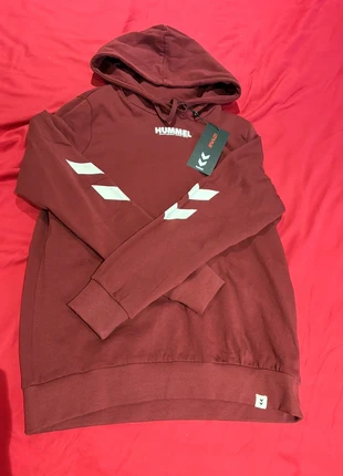 Sweat à capuche hummel bordeaux neuf taille S, marque: Hummel, état: Neuf avec étiquette, taille: S / 36 / 8, 12,00 €, 13,30 € Protection acheteurs incluse