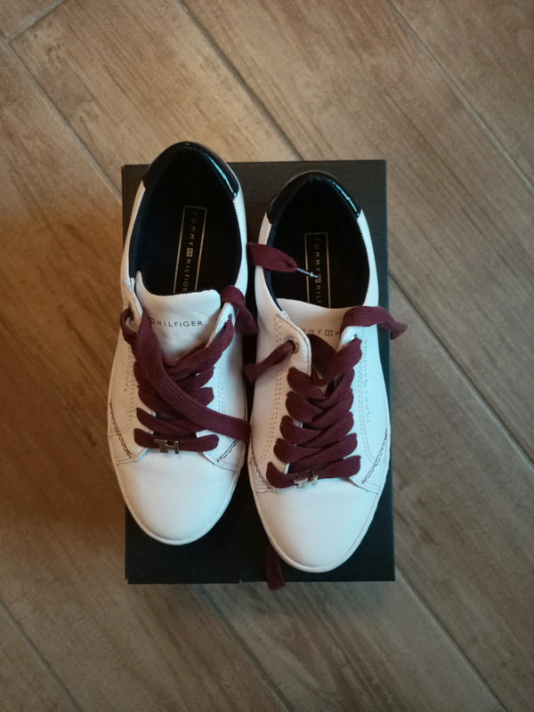 Hilfiger scarpe 2025