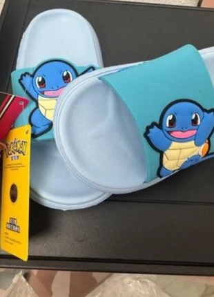 Zapatillas pokemon, marca: Pokémon, estado: Novo com etiquetas, tamanho: 26, €9.00, €10.15 inclui Proteção do Comprador