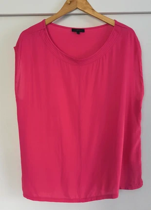 Top t-shirt blouse sans manches rose fushia taille L Caroll, brand: Caroll, condition: Very good, size: L / 40 / 12, €9.00, €10.15 includes Buyer Protection