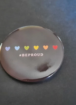 Badge Be proud, condition: Very good, €4.50, €5.43 includes Buyer Protection Pro