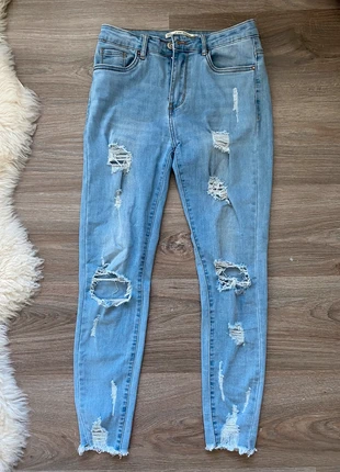 Stoere skinny spiekerbroek met gaten, brand: Vs. Miss, condizioni: Ottime, taglia: M / IT 42 / EU 38, €3.50, €4.38 include la Protezione acquisti