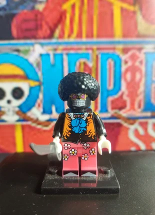 One piece style Lego, état: Très bon état, taille: Taille unique, 4,00 €, 4,90 € Protection acheteurs incluse