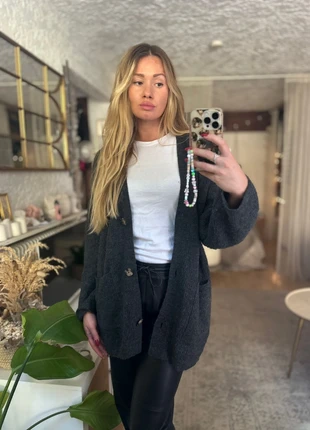 Gilet mi long en grosse maille boutonné gris anthracite h&m neuf, brand: H&M, condition: New with tags, size: S / 36 / 8, €35.00, €37.45 includes Buyer Protection